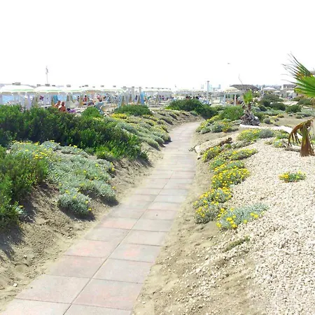 Vicino Al Centro A 30 Metri Dal Mare Apartment Lido di Ostia